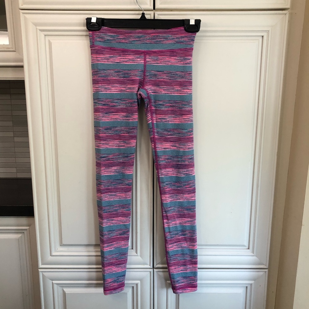Reversible Ivivva by Lululemon girls leggings